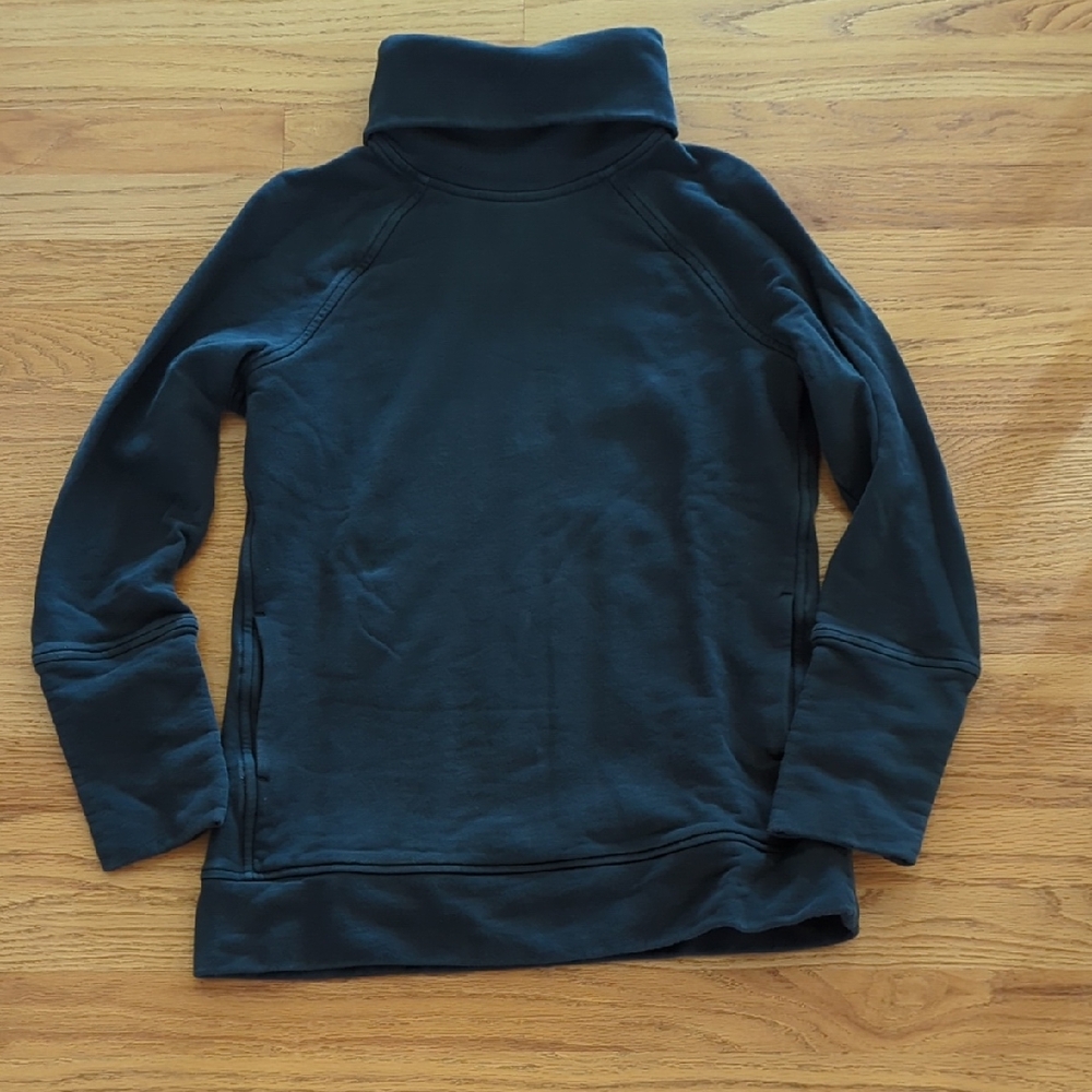 Lululemon Athletica Dark Teal Top